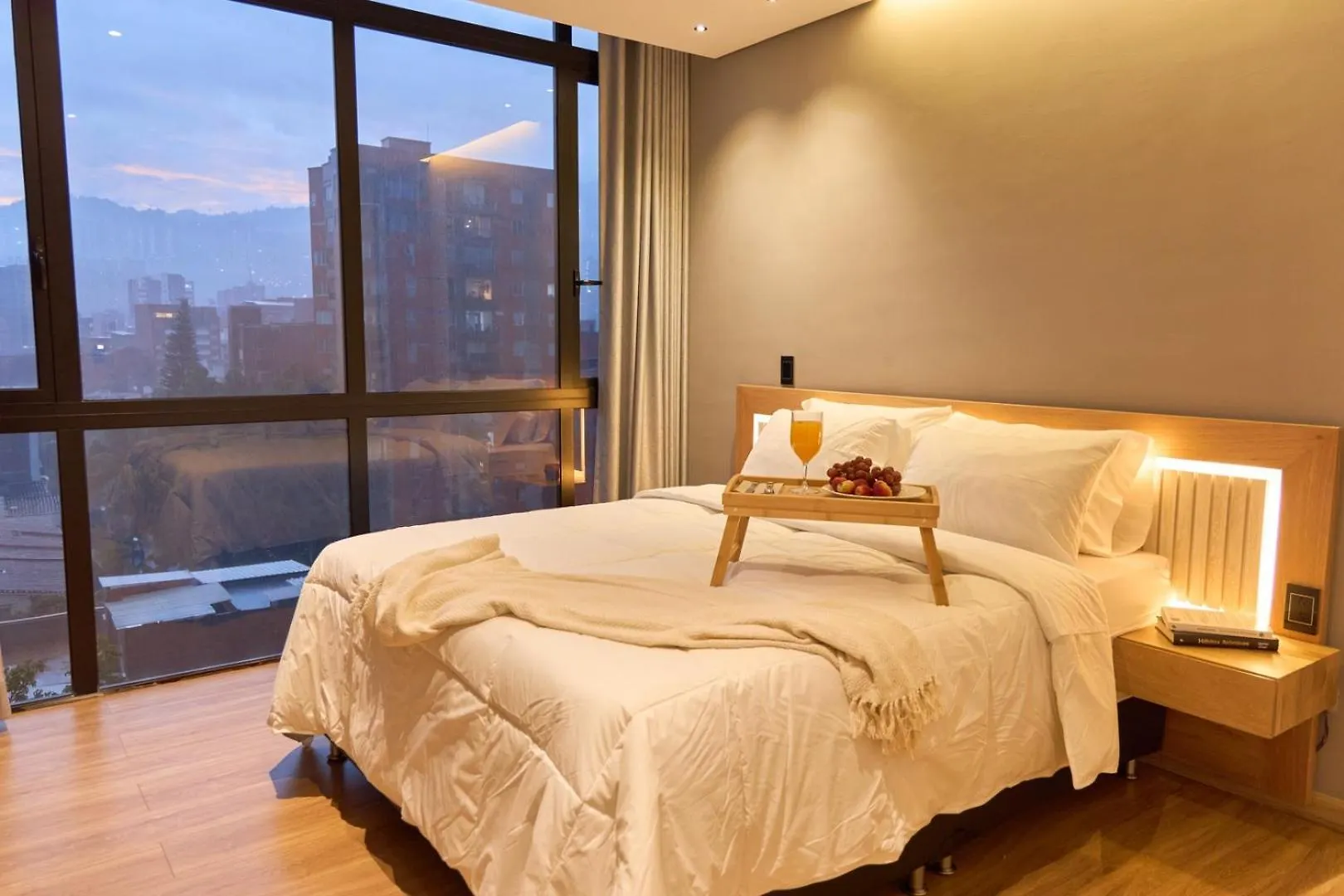 Warm And Cozy Stadio Suite Rosa Negra Medellin